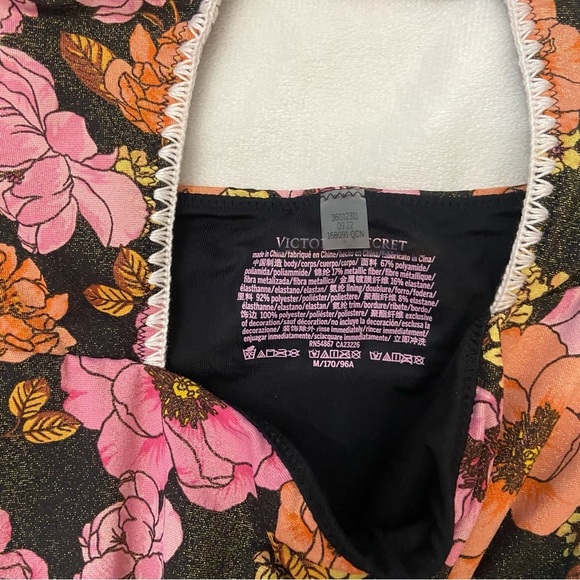 New! Victoria’s Secret Floral Cutout Ruffled One Piece Swimsuit 3535 - Picture 6 of 7